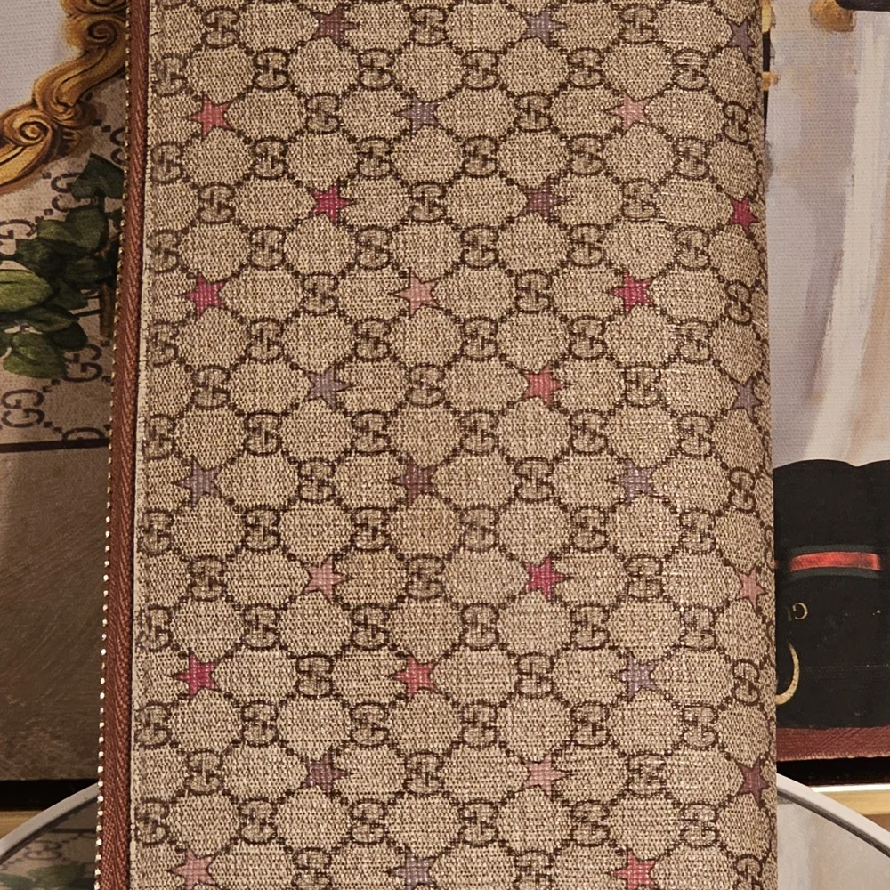 Gucci G G Supreme Star Zip-Around Continental Long Wallet - Picture 13 of 15